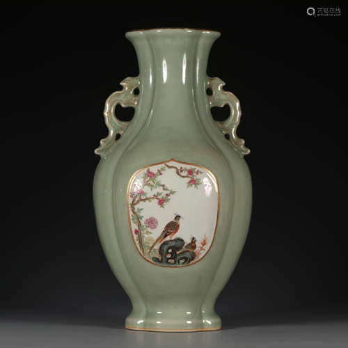 CHINESE CELADON GLAZE FLOWER AND BIRD DOUBLE HANDLE VASE