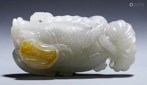 CHINESE HETIAN JADE CARVED LOTUS FISH SHAPED PENDANT