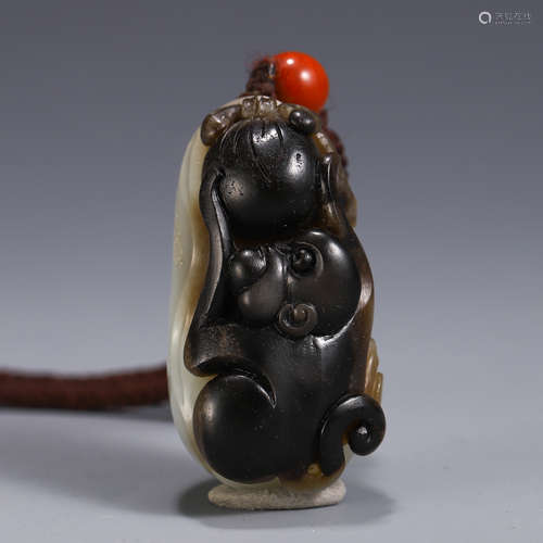 CHINESE JADE CARVED PLAQUE PENDANT