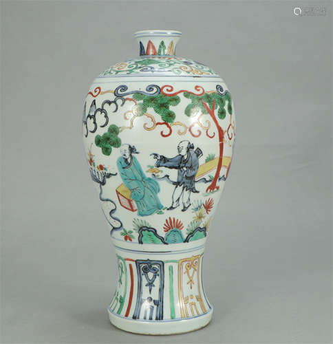 CHINESE WUCAI PORCELAIN FIGURE AND STORY MEIPING VASE