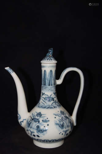 A Chinese Blue and White Figure Porcelain Pot with Handle