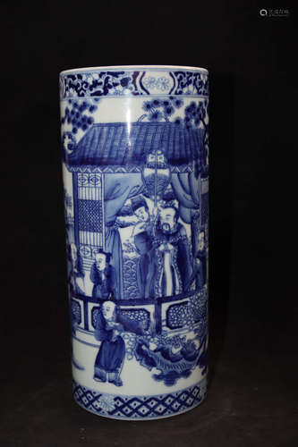 A Chinese Blue and White Porcelain Brush Pot