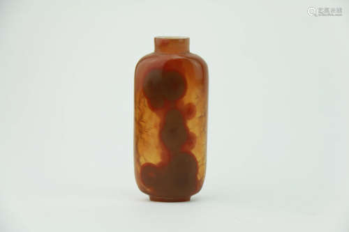 A Chinese Agate Snuff Bottle