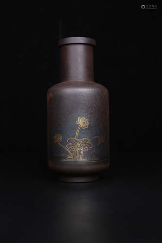 A Chinese Gold Inlaied Bronze Vase