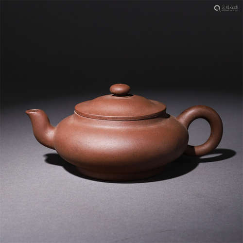 A Chinese Zisha Pot with Zeng Yijun Mark