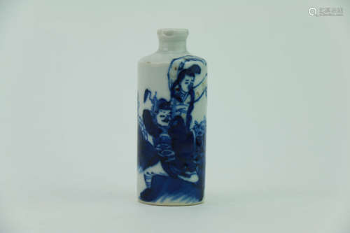 A Chinese Blue and White Figure Painted Porcelain Snuff Bottle