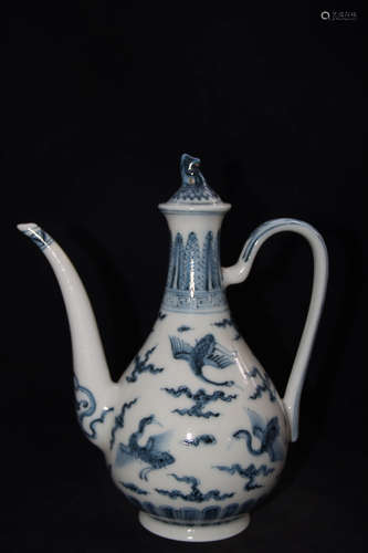 A Chinese Blue and White Porcelain Flask Pot with Handle