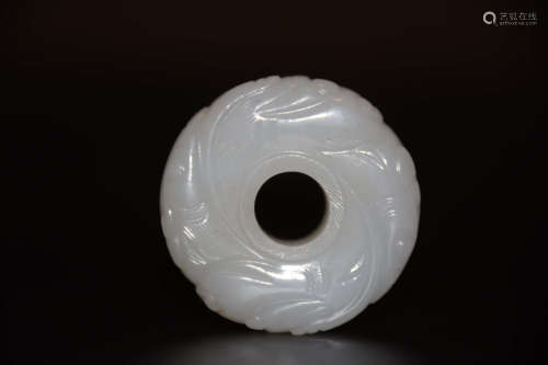 A Chinese Hetian Jade Ring