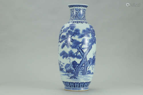 A Chinese Blue and White Porcelain Vase