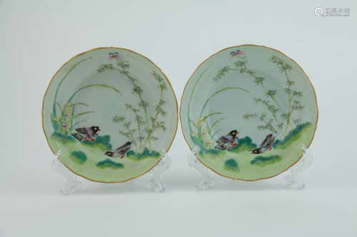 A Pair of Chinese Enamel Porcelain Plate with  Flower and Bird Pattern