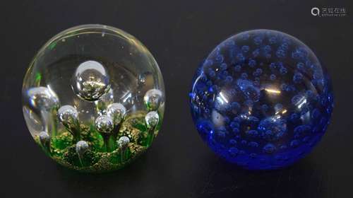 Langham paperweight together with a Murano example (2)