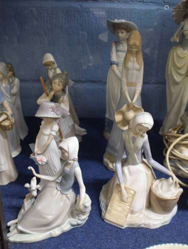 Group of child studies, some with Lladro factory marks (7)