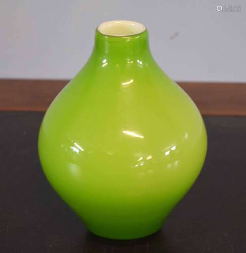 Green glass bulbous shaped vase, 16cm high