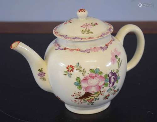 Lowestoft porcelain polychrome tea pot and cover decorated with a floral and cornucopia design (