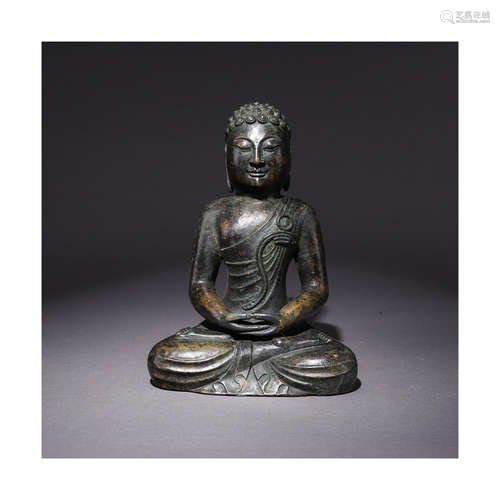 A Chinese Bronze Sitting Statue of Sakyamuni