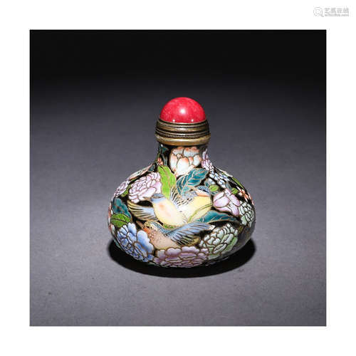 A Chinese Cloisonne Floral Snuff Bottle