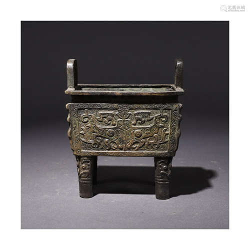 A Chinese Ancient Bronze Ware