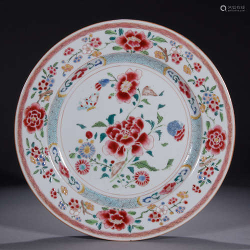 A Chinese Famille Rose Porcelain Plate