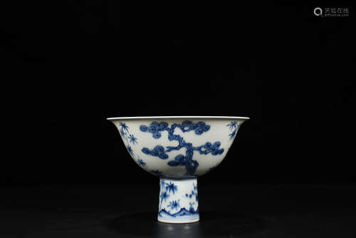 A Chinese Blue and White Porcelain Stem Bowl