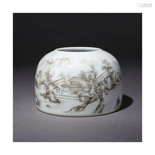 A Chinese Porcelain Water Pot