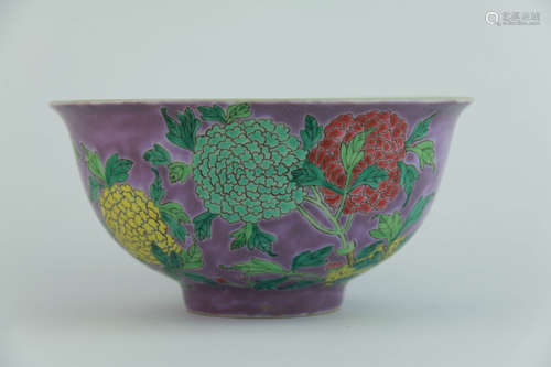 A Chinese Enamel Floral Porcelain Bowl