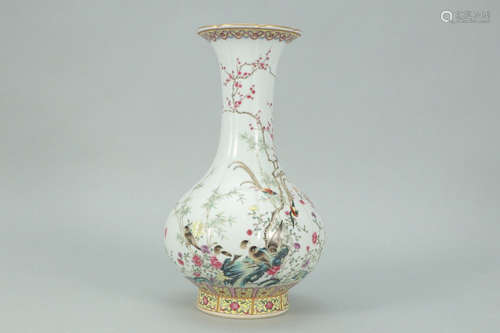 A Chinese Famille Rose Porcelain Vase