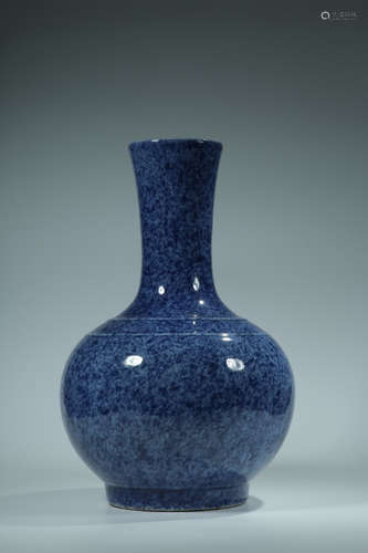 A Chinese Blue Glazed Porcelain Vase