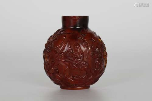 Amber snuff bottle