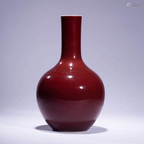 清雍正 霁红釉天球瓶