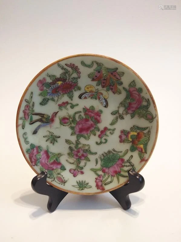 Qing dynasty Chinese famille rose porcelain tray