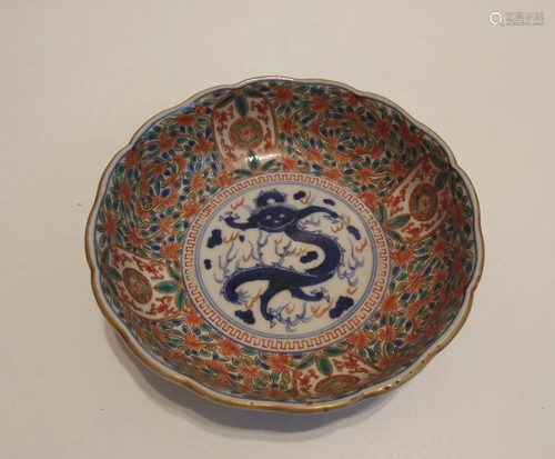 Qing dynasty Chinese famille rose porcelain bowl