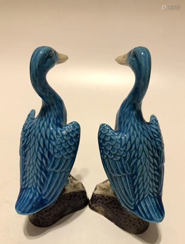 Vintage Chinese pair of carving porcelain duck