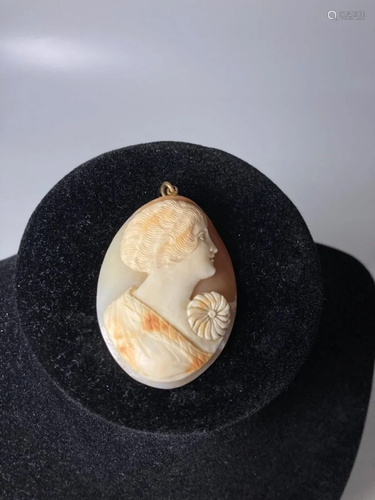 14k Gold Carved Shell Cameo Petite Brooch Pin Pend…