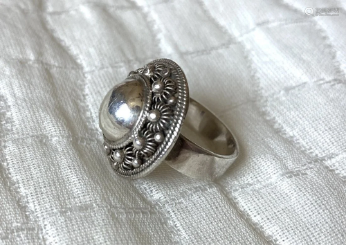 vintage hand made sterling silver ring tested