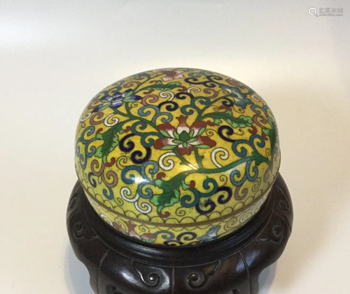 Late Qing Chinese cloisonne yellow box