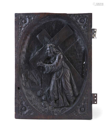 FLEMISH SCHOOL (17TH CENTURY) Christ Carrying the Cross Carved wooden relief panel, 52 x 37cm