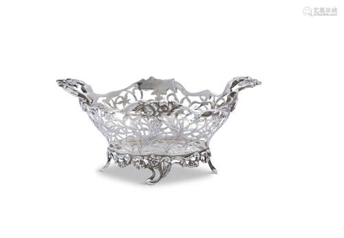 A LATE VICTORIAN SILVER TWIN HANDLED DISH, London 1896, mark of William Comyns, with pierced