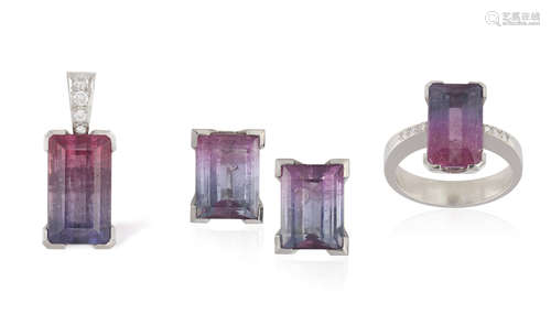 A DIAMOND AND TOURMALINE RING, EARRINGS AND PENDANT EN SUITE, the ring set with a rectangular-cut