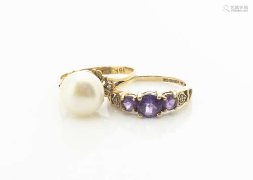 An 18ct gold and cultured pearl dress ring, ring size R, 3.8g and a 9ct gold amethyst and diamond