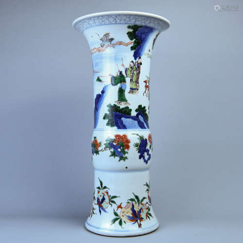 A MUTICOLOURED FLOWER VASE PAINTED WITH CHARACTERS