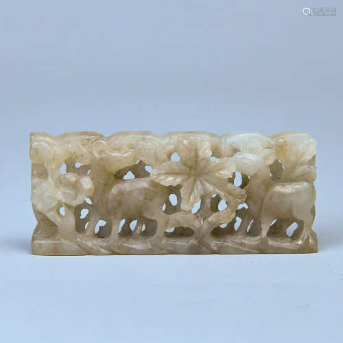 A HETIAN WHITE JADE LACE ORNAMENT MADE OF SEED MATERIAL AND CARVED WITH  SCENERY OF AUTUMN MOUNTAINS