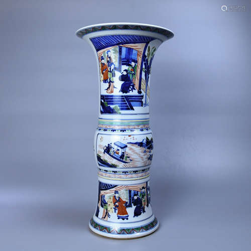 A BLUE-AND-WHITE MUTICOLOURED FLOWER VASE PAINTED WITH FLOWERS AND CHARACTERS