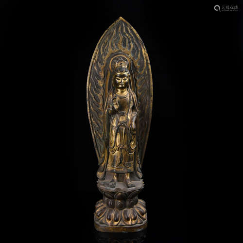 A COPPER-GILDED STANDING STATUE OF GUANYIN WITH BACK LIGHT