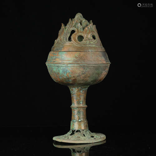 A CHINESE COPPER INCENSE BURNER