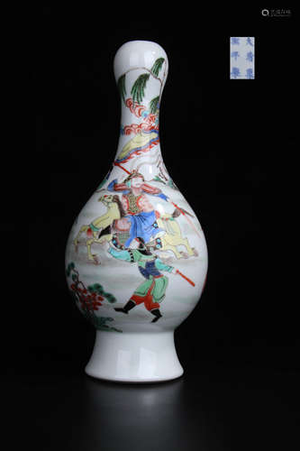 A CHINESE MULTI COLORED FIGURE PATTERN PORCELAIN GARLIC-MOUTH VASE