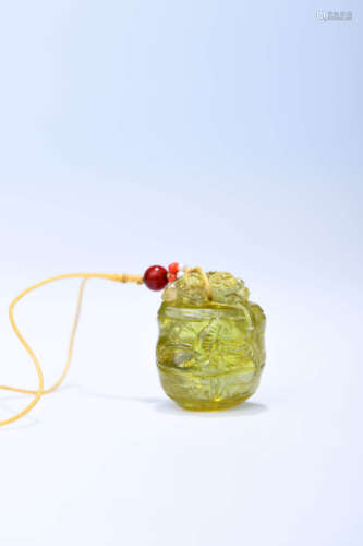 A CHINESE YELLOW TOURMALINE PENDANT