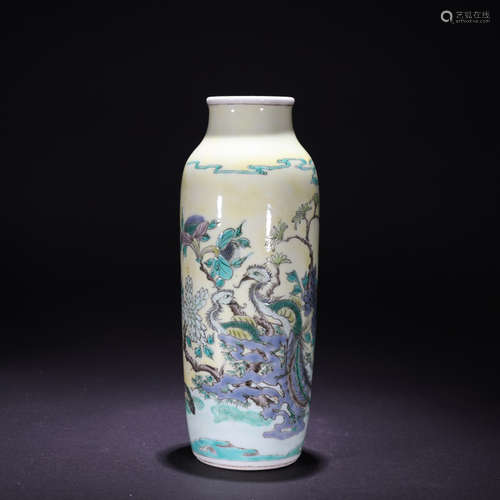 A CHINESE YELLOW-GROUND MULTI COLORD PORCELAIN VASE