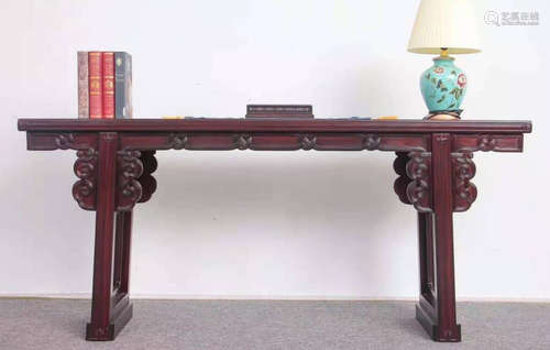 A ZITAN WOOD TABLE CARVED WITH PATTERN