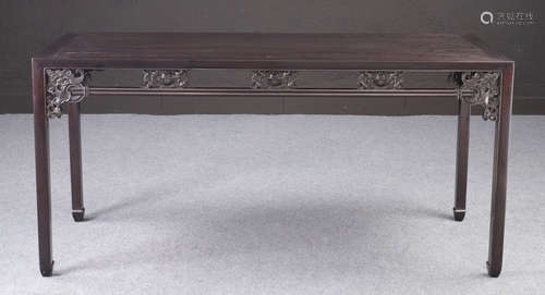 A ZITAN WOOD TABLE CARVED WITH PATTERN