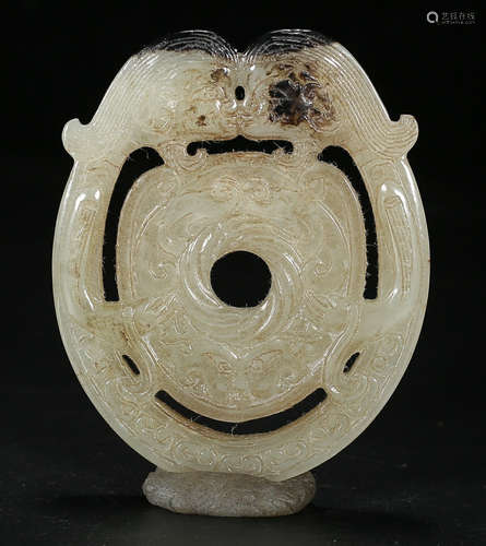 A HETIAN JADE BI CARVED WITH FIGURE